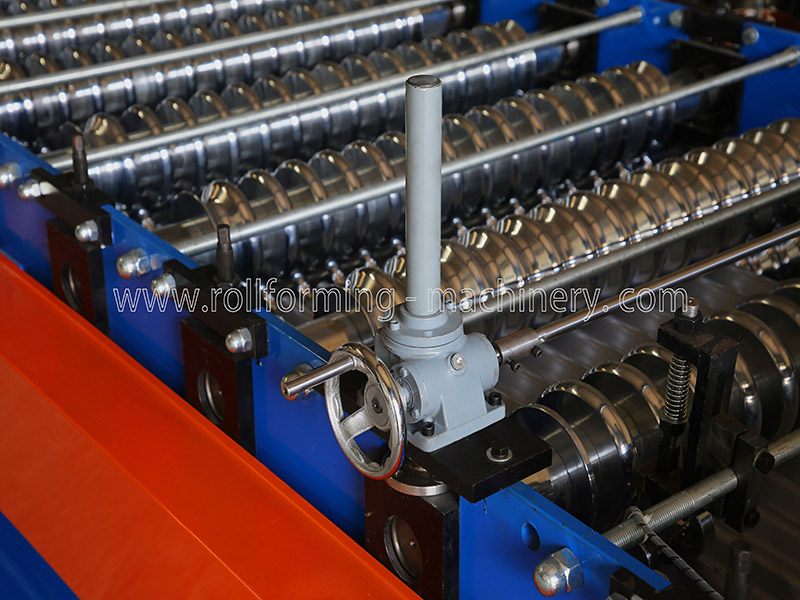 Corrugated Panel Roll Forming Machine